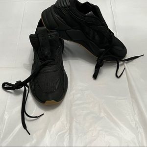 Mens, black/gum bottom-Puma RS-X sneakers. Size 9.5.